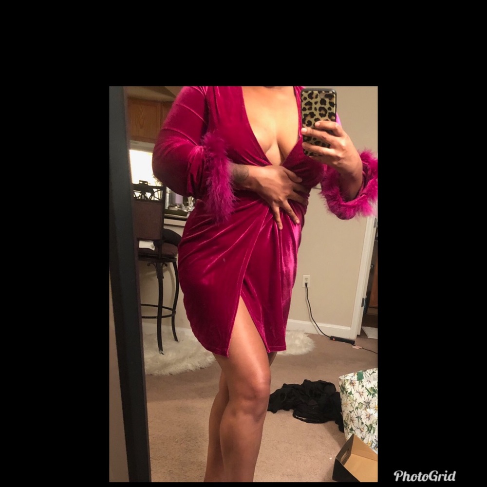 Magenta velvet dress fashionova